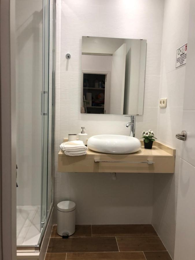 Opera Roost Otel Madrid Dış mekan fotoğraf