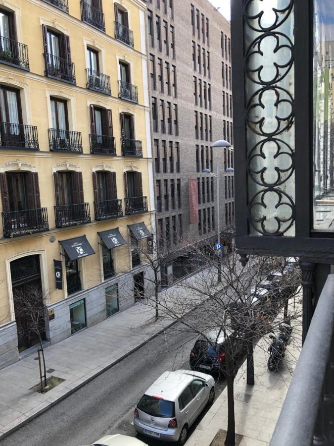 Opera Roost Otel Madrid Dış mekan fotoğraf